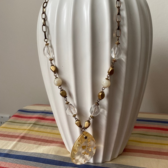 Costume Jewelry - Gold Colour - Picture 2 of 8